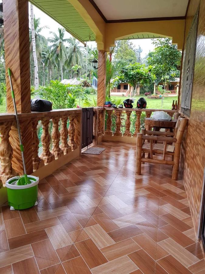 ממבג'או Paco'S Garden Home Stay מראה חיצוני תמונה
