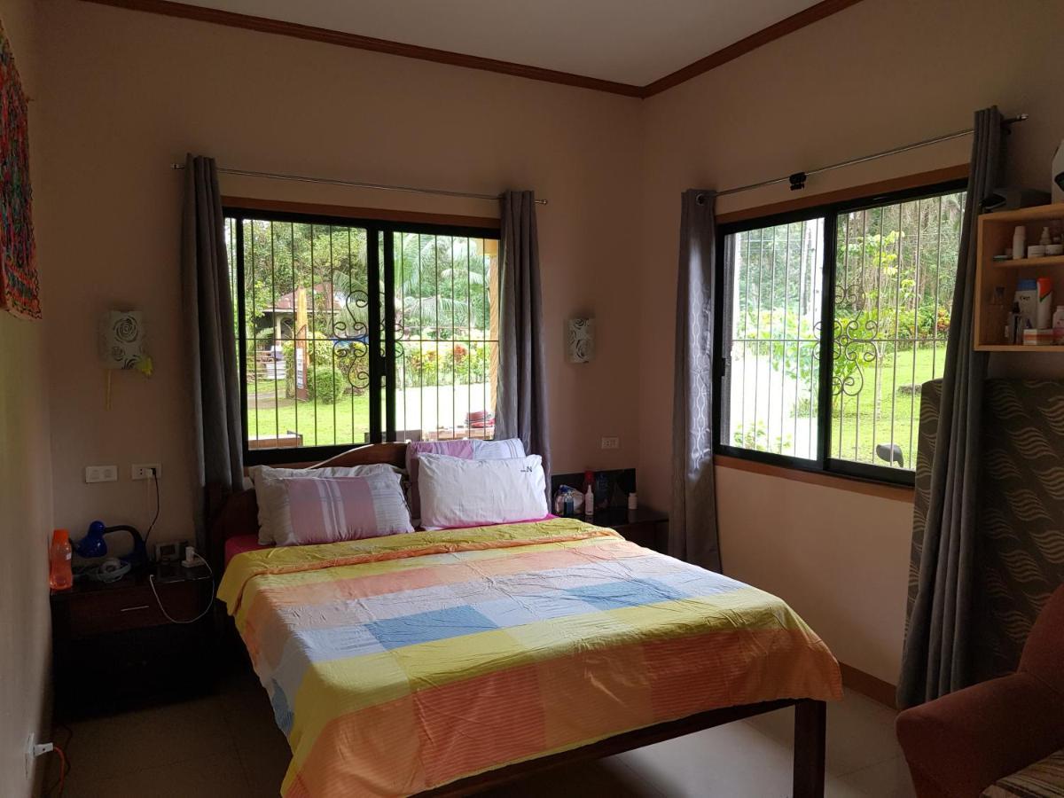 ממבג'או Paco'S Garden Home Stay מראה חיצוני תמונה